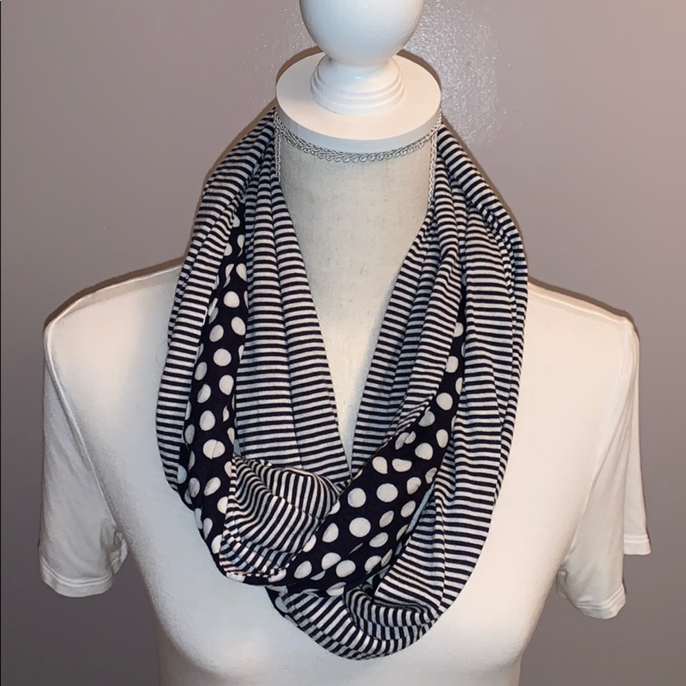 Reversible Infinity Scarf